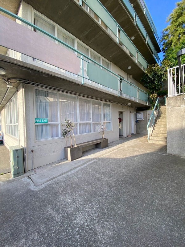 16/60 Rintoul Street, Newtown, Wellington - Carousel 1