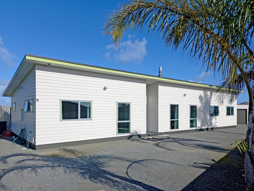 64 North Crest Drive, Onerahi, Whangarei - Carousel 1