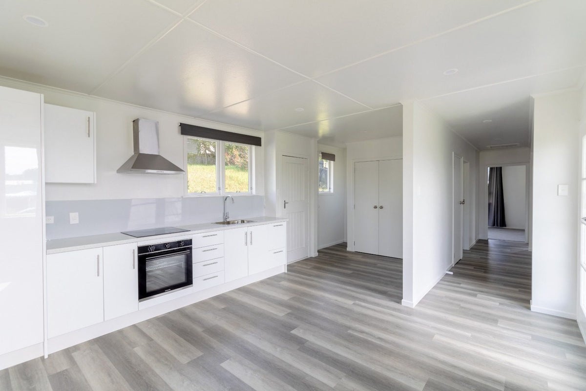 61 Cambridge Terrace, Kaiti, Gisborne - Carousel 2