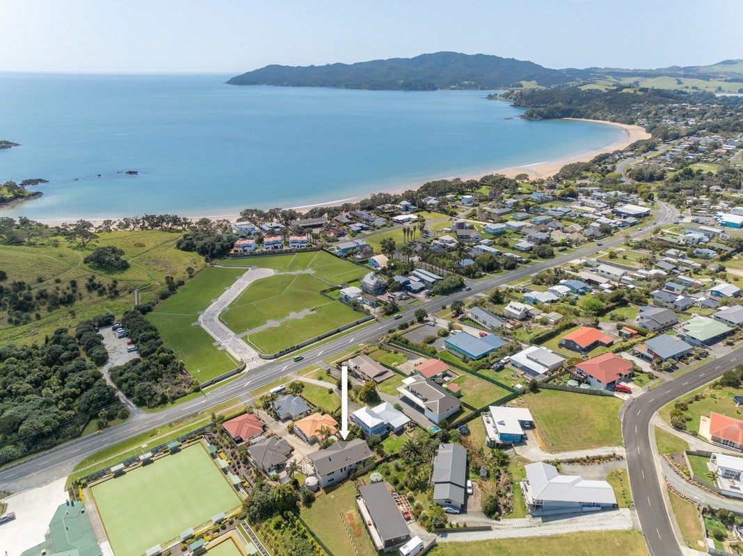 5/232 State Highway 10, Coopers Beach, Coopers Beach - Carousel 1