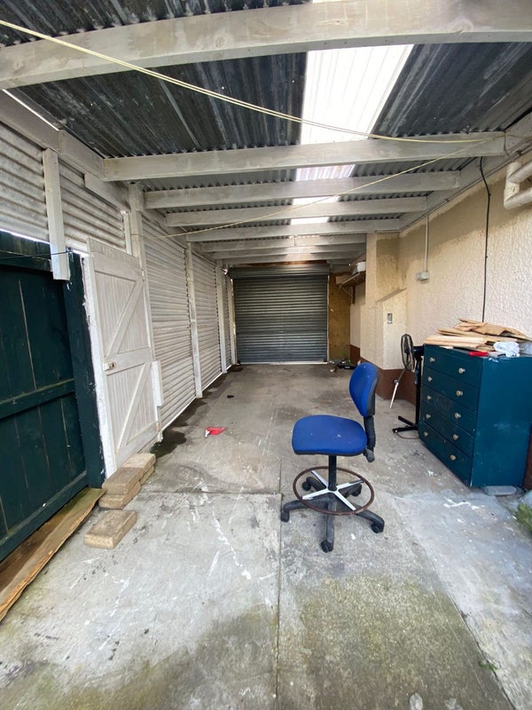 27A Central Avenue, Papatoetoe, Auckland - Carousel 2