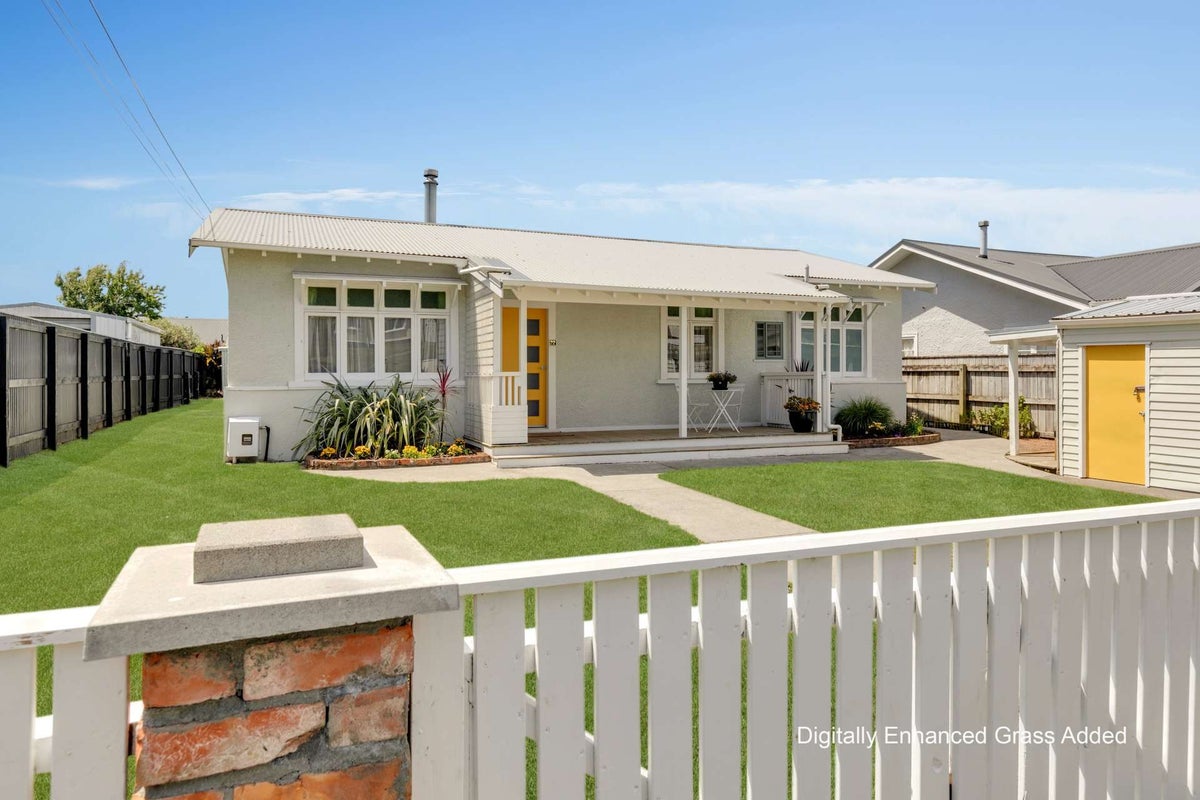 22 Kawatiri Avenue, Gonville, Whanganui - Carousel 1