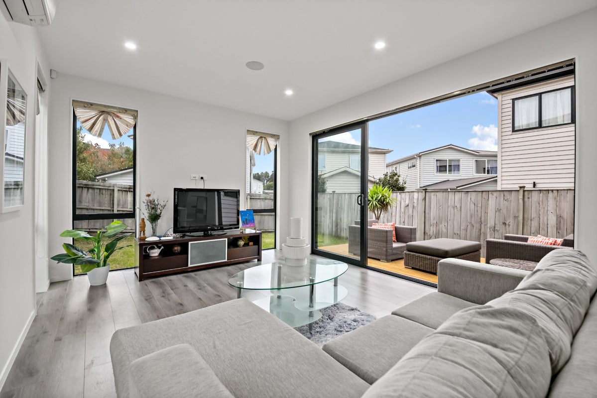 34 Greenfinch Road, Hobsonville, Auckland - Carousel 2