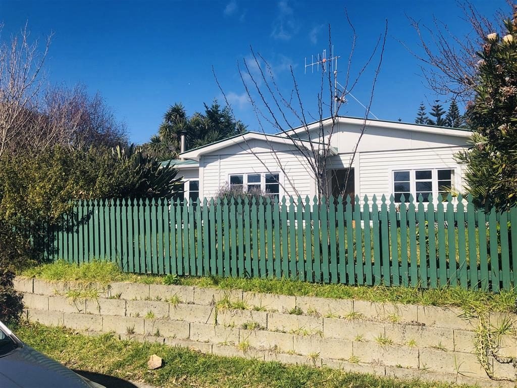 26 Ocean Road, Paraparaumu Beach, Paraparaumu - Carousel 2