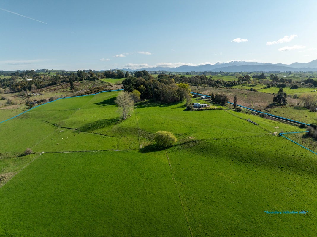 51 Kelling Road, Upper Moutere - Carousel 1