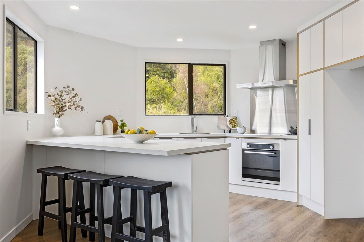 4/55 Holliss Avenue, Cashmere, Christchurch - Carousel 2