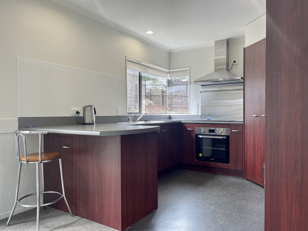 15 Captains Cove, Coastlands, Whakatane - Carousel 2