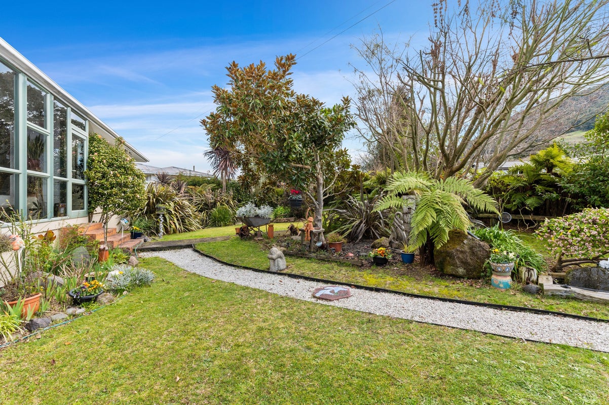 14 Inverness Road, Western Heights, Rotorua - Carousel 2