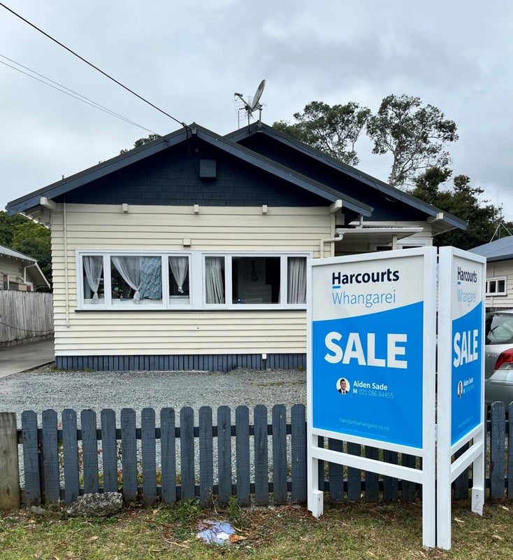 10 Kamo Road, Regent, Whangarei - Carousel 14