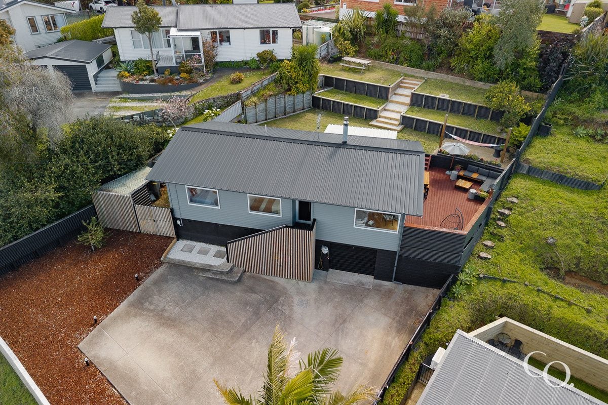 14 Kingswood Road, Brookfield, Tauranga - Carousel 1