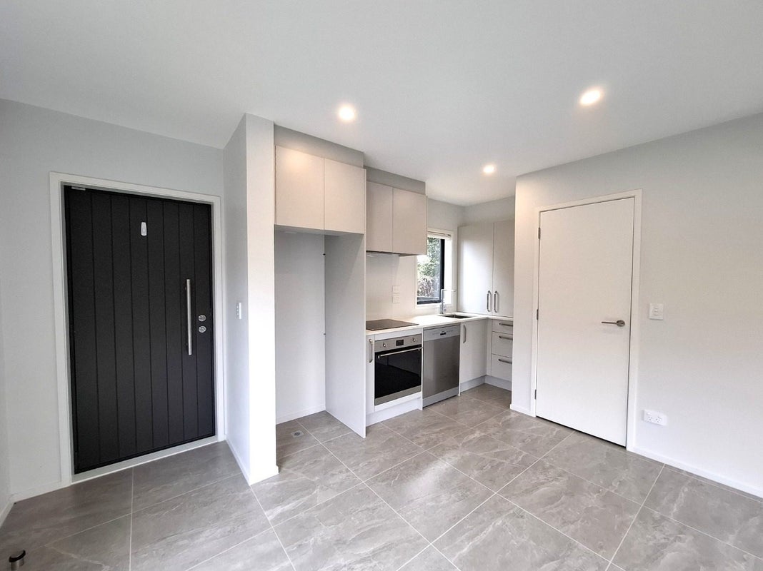 10/47 Awaroa Road, Sunnyvale, Auckland - Carousel 2