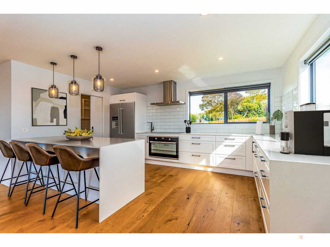 6 Sea View Terrace, Seaview, Timaru - Carousel 2