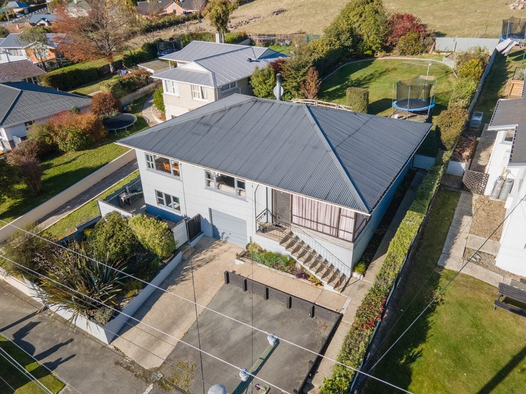 13 Hayle Street, Holmes Hill, Oamaru - Carousel 1