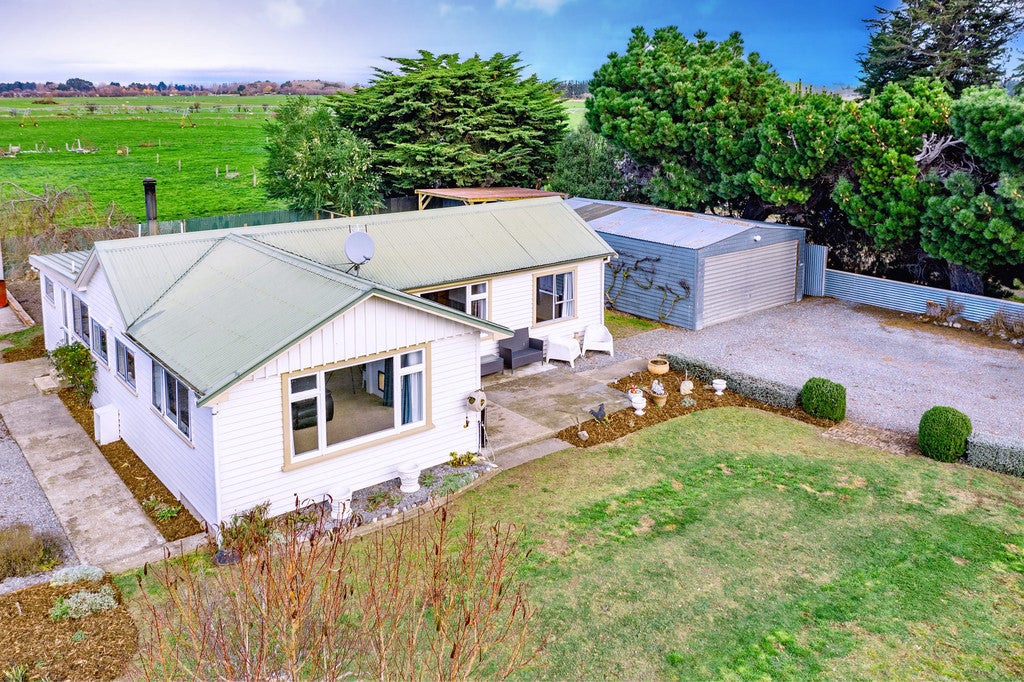 24 Harleston Road, Sefton, Rangiora - Carousel 1