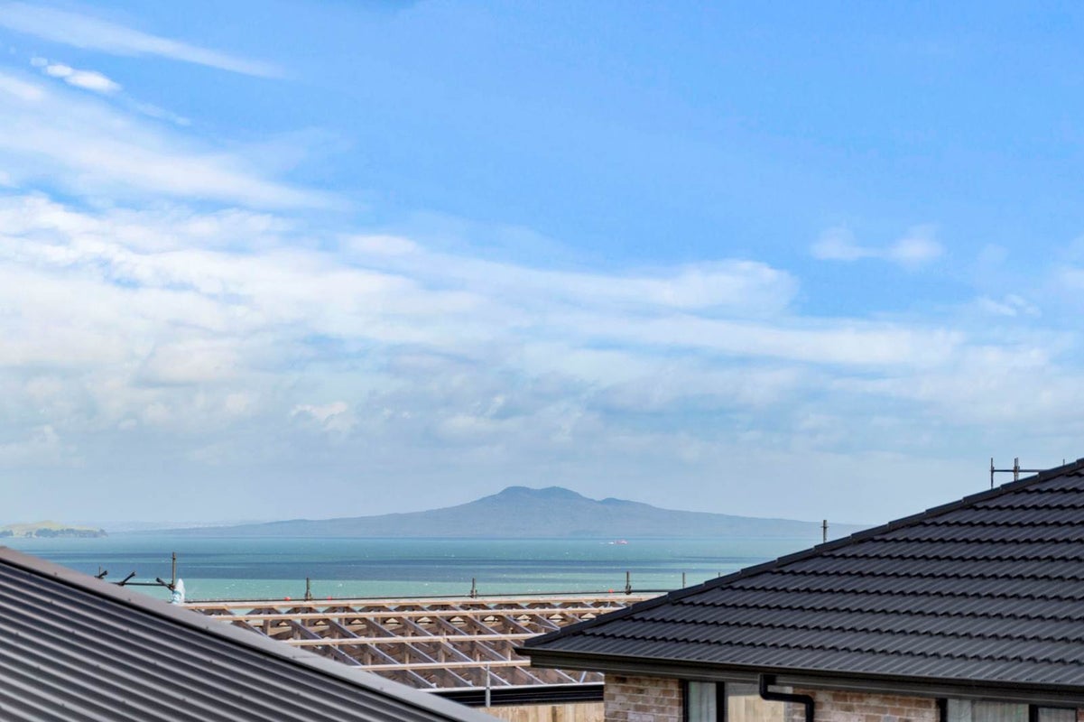 7 Matara Avenue, Maraetai, Auckland - Carousel 24
