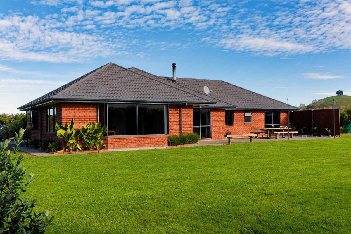 56 Hawthorne Road, Kaikoura - Carousel 1