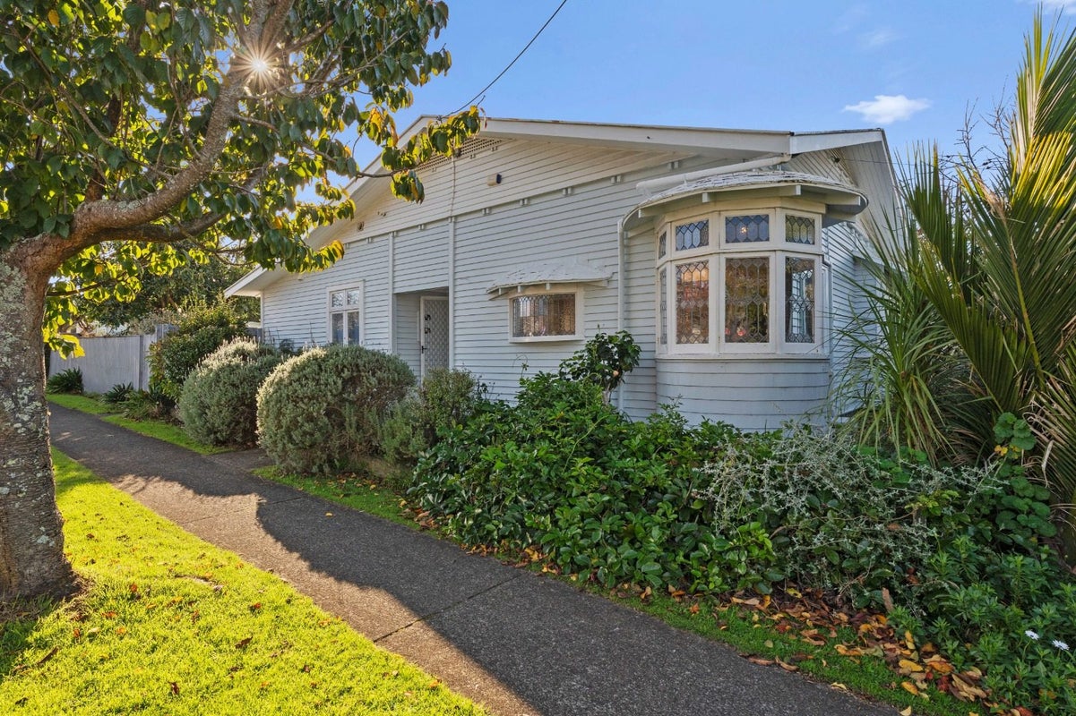64 Asquith Avenue, Mount Albert, Auckland - Carousel 22