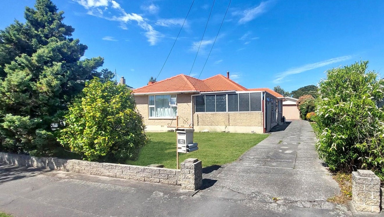 25 Santa Rosa Avenue, Halswell, Christchurch - Carousel 1