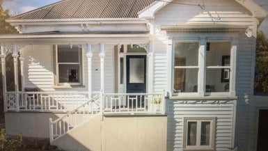 23 Patuone Avenue, Devonport, Auckland - Carousel 1