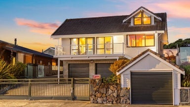 47 Moana Road, Plimmerton, Porirua - Carousel 1
