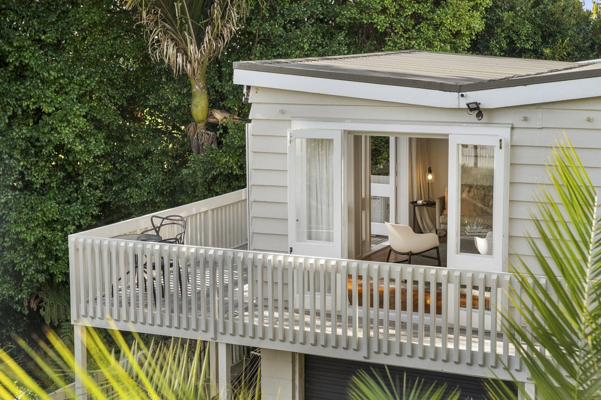 1/289 St Heliers Bay Road, St Heliers, Auckland - Carousel 2