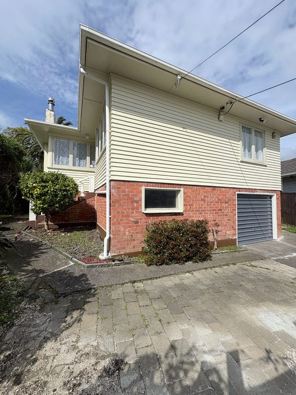 1/41 Merriefield Avenue, Forrest Hill, Auckland - Carousel 2