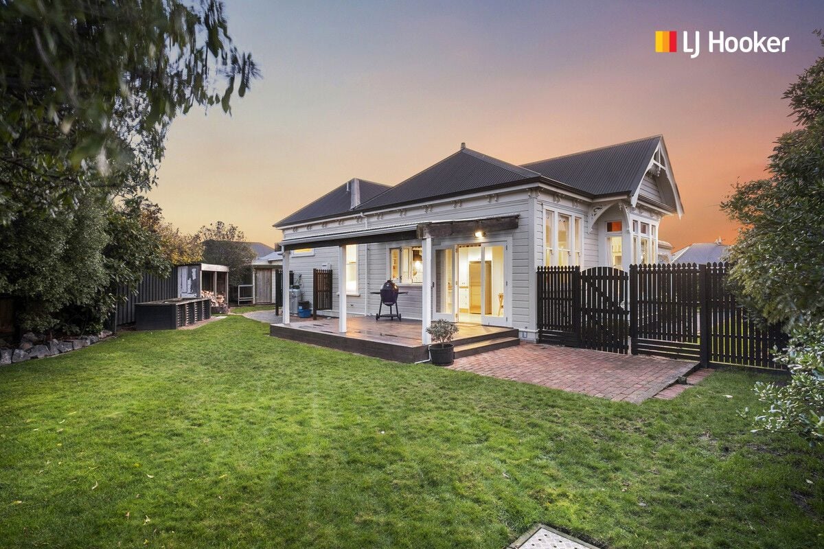 73 Royal Crescent, Saint Kilda, Dunedin - Carousel 2