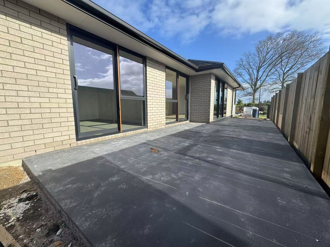 11 Taahunui Rise, Peacocke, Hamilton - Carousel 9