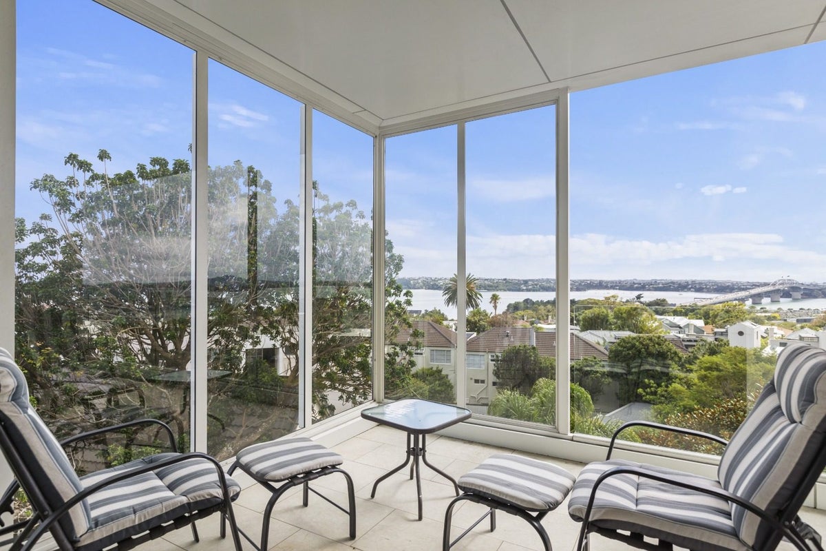 6C Shelly Beach Road, Saint Marys Bay, Auckland - Carousel 2