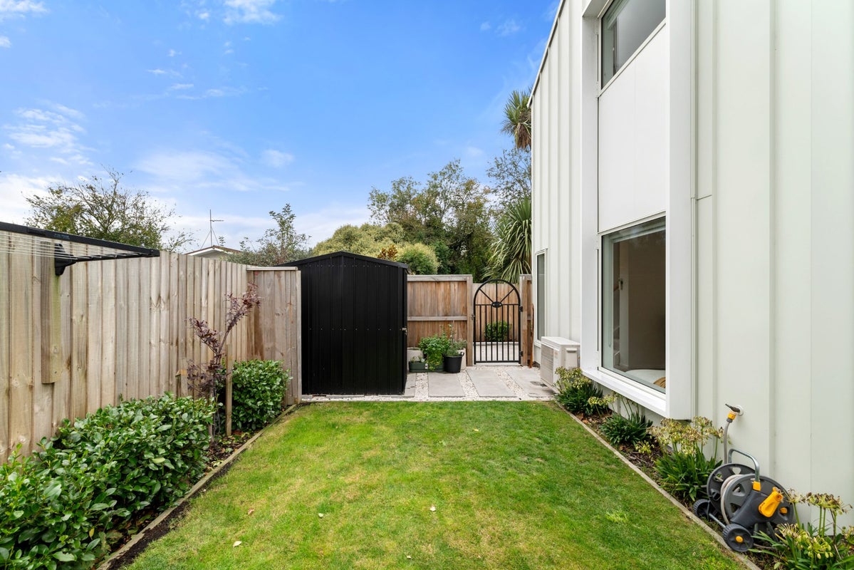 4/15 Domett Street, Waltham, Christchurch - Carousel 2