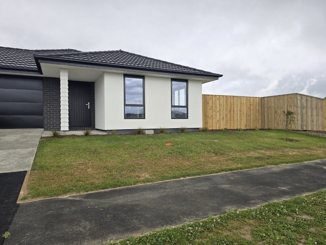 14 Timmins Street, Elgin, Ashburton - Carousel 1