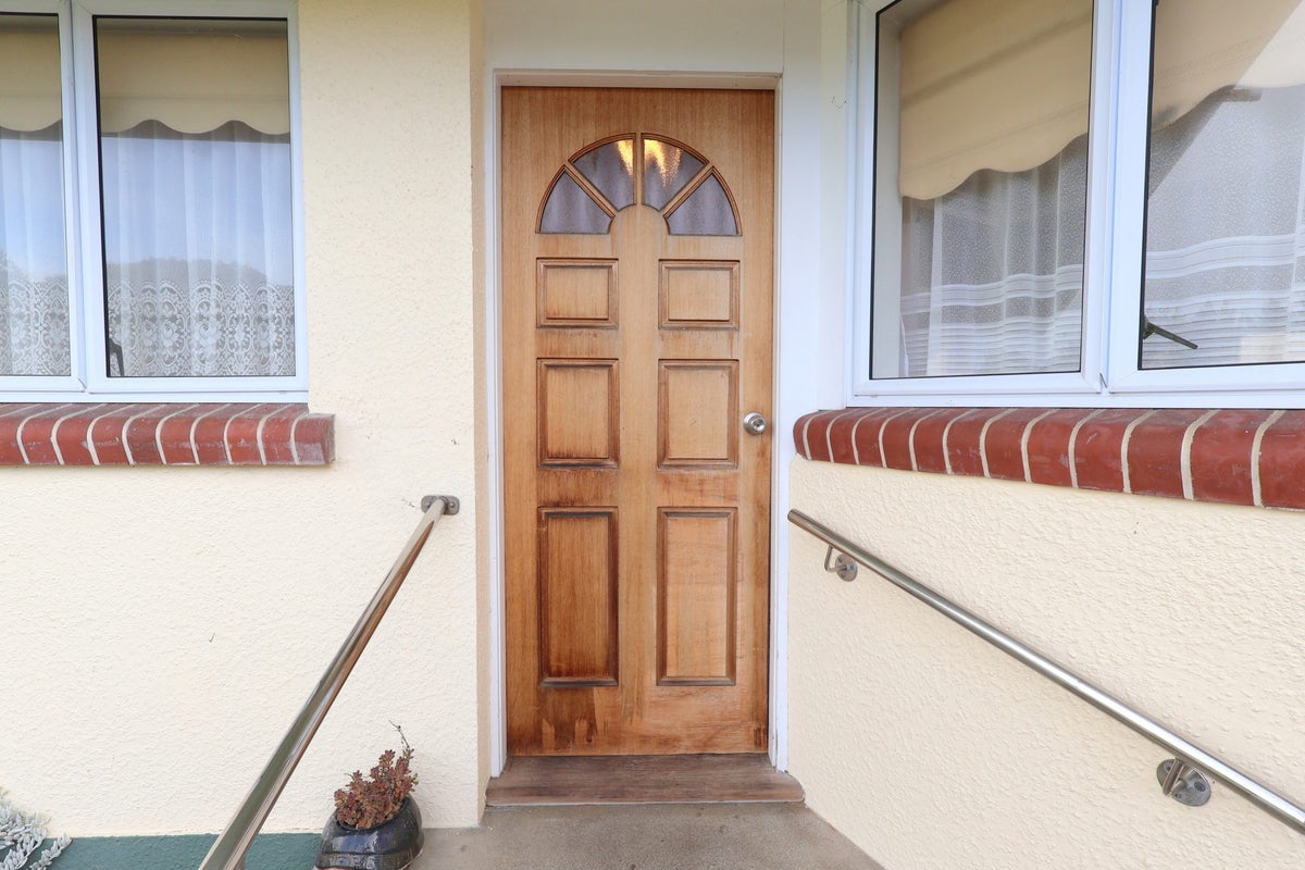 459 Yarrow Street, Glengarry, Invercargill - Carousel 2