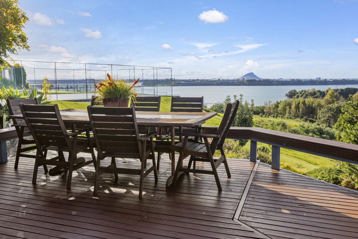14/674L RANGINUI ROAD, Welcome Bay, Tauranga - Carousel 15