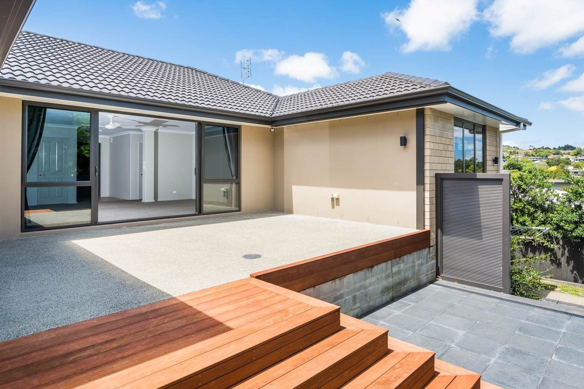 19 Andre Rise, Stanmore Bay, Whangaparaoa - Carousel 2