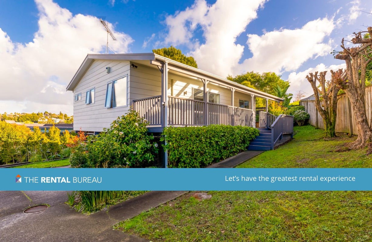 1/34 Lambrown Drive, Totara Vale, Auckland - Carousel 1