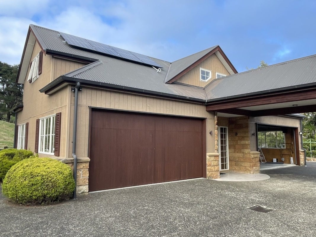 44 Pearson Road, Howick - Carousel 1