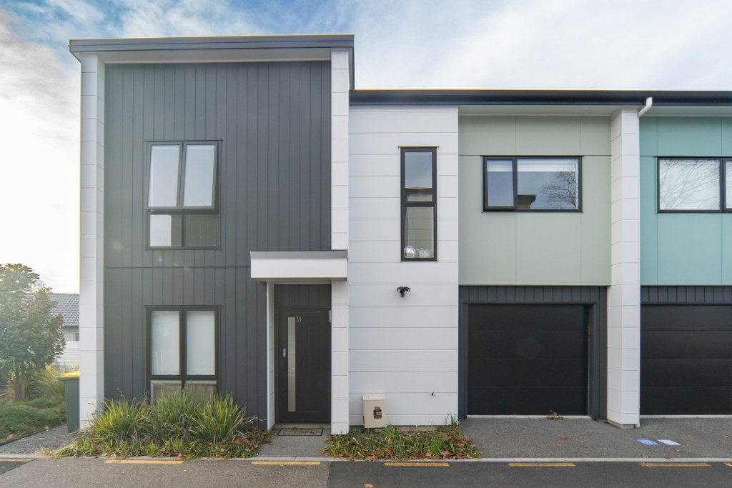 3/1 Joshua Lane, Hamilton East, Hamilton - Carousel 1