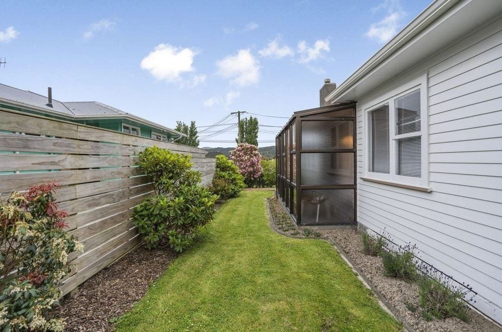 61 Karaka Street, Wainuiomata, Lower Hutt - Carousel 20