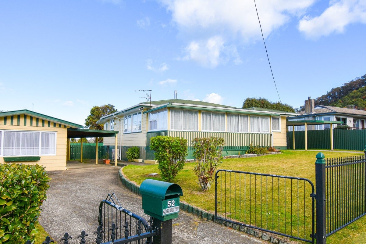 52 Mallard Drive, Selwyn Heights, Rotorua - Carousel 1
