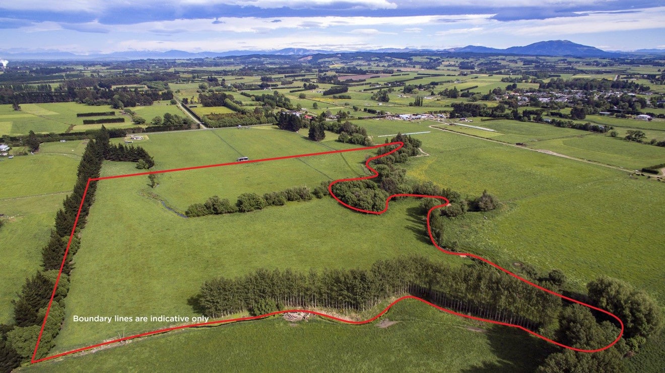 162 Toppings Road, Sefton, Rangiora - Carousel 1