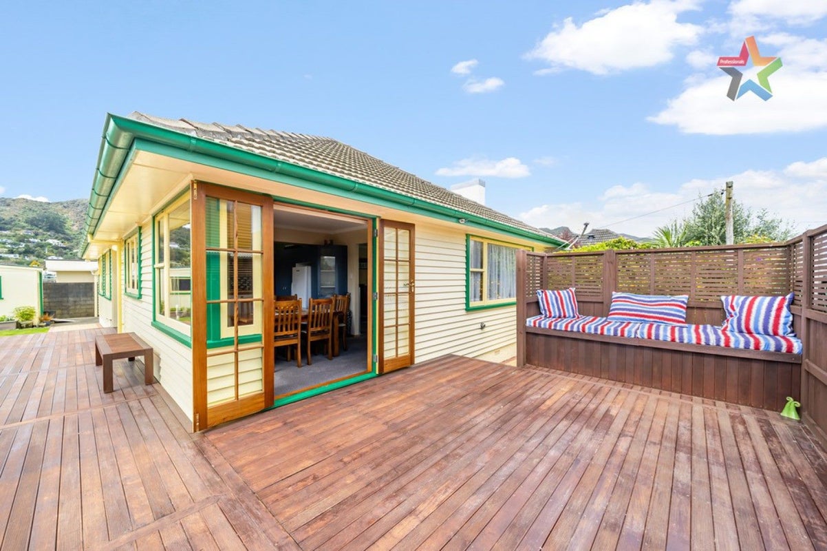 37 Porutu Street, Fairfield, Lower Hutt - Carousel 2