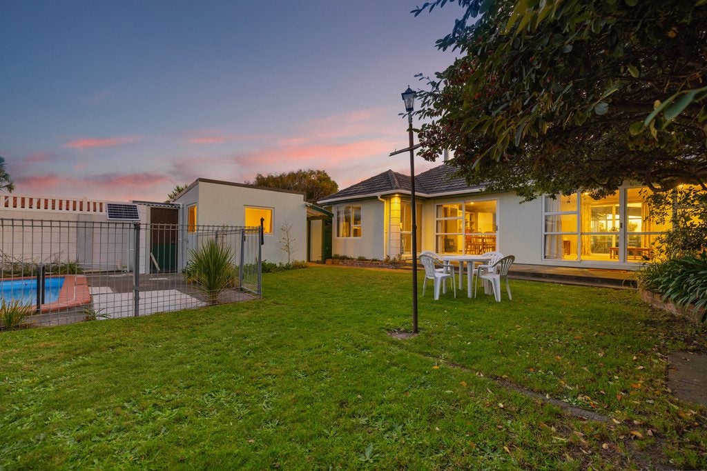 33 Britannia Street, North New Brighton, Christchurch - Carousel 2