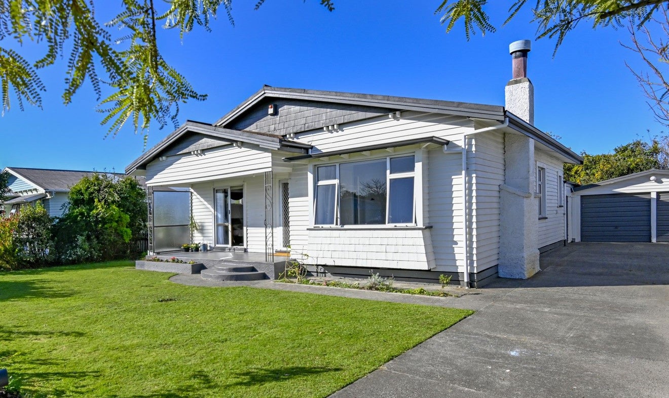 503 Brunswick Street, Saint Leonards, Hastings - Carousel 1