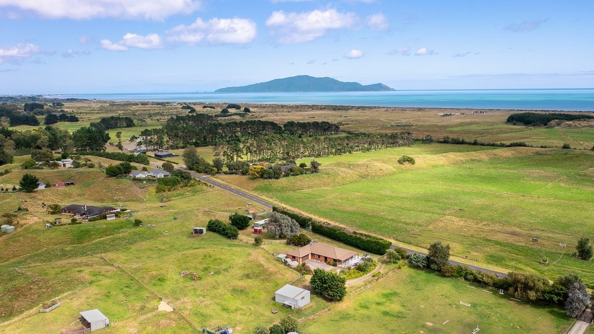 159 Pukenamu Road, Te Horo - Carousel 2