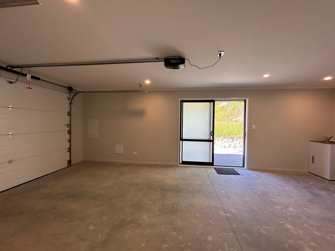 67 Oak Road, Poraiti, Napier - Carousel 12