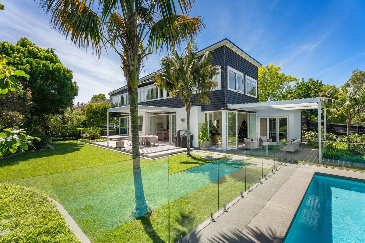 41 Brilliant Street, St Heliers, Auckland - Carousel 1