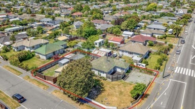 140 Gilberthorpes Road, Hei Hei, Christchurch - Carousel 1