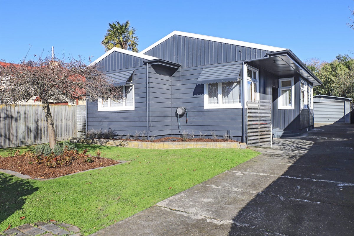 407 Jervois Street, Mayfair, Hastings - Carousel 2