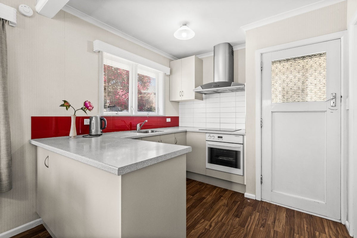 45 Merton Crescent, Pirimai, Napier - Carousel 2
