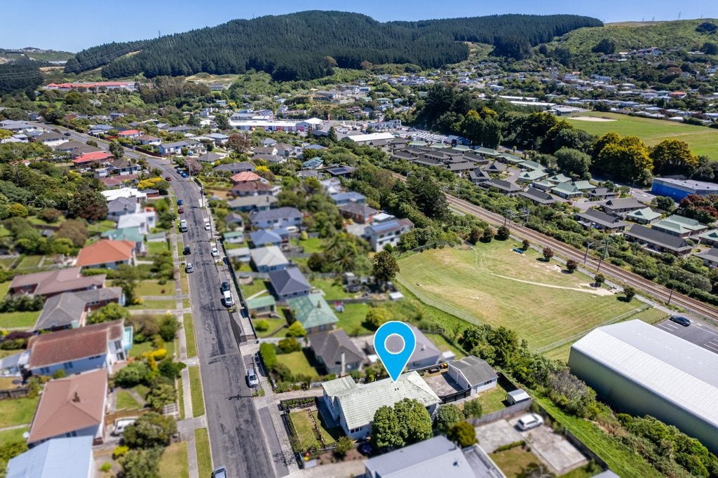 42 Taylor Terrace, Tawa, Wellington - Carousel 35